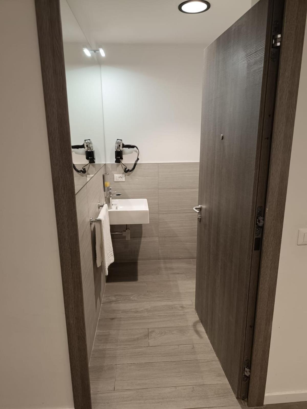 Fasthotel Linate 塞葛拉特 外观 照片